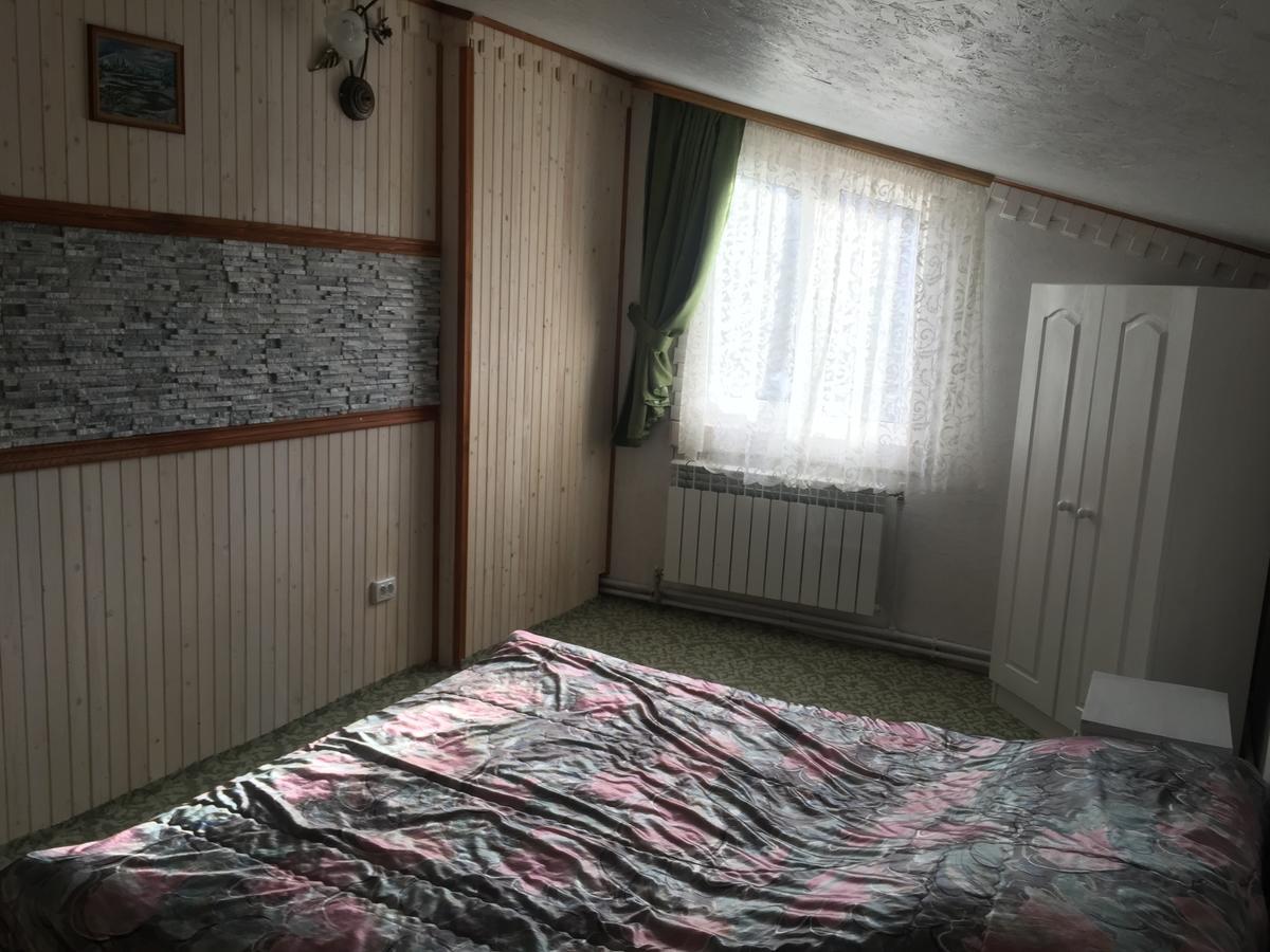 Guest House U Myrona Яремче Екстериор снимка